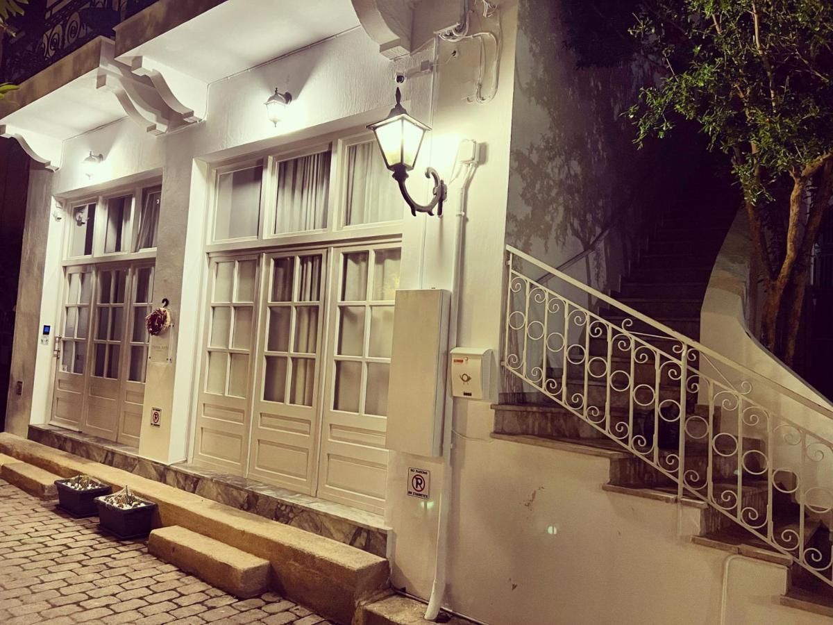 Central Suites Aegina 2 Exterior photo